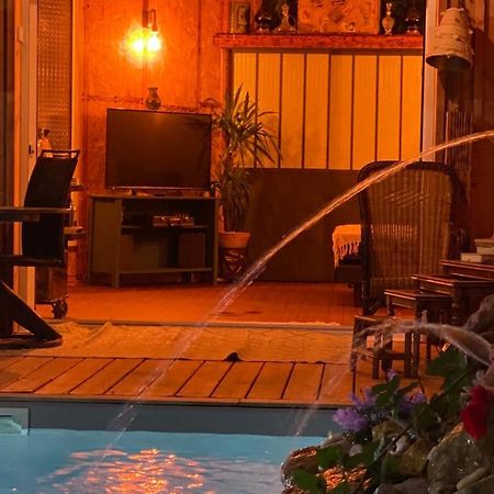 Chalet Atypique Vue Piscine Chauffee Gujan-Mestras Extérieur photo