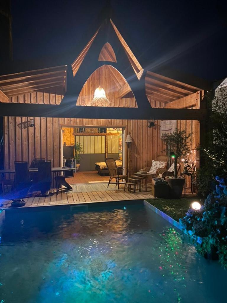 Chalet Atypique Vue Piscine Chauffee Gujan-Mestras Extérieur photo